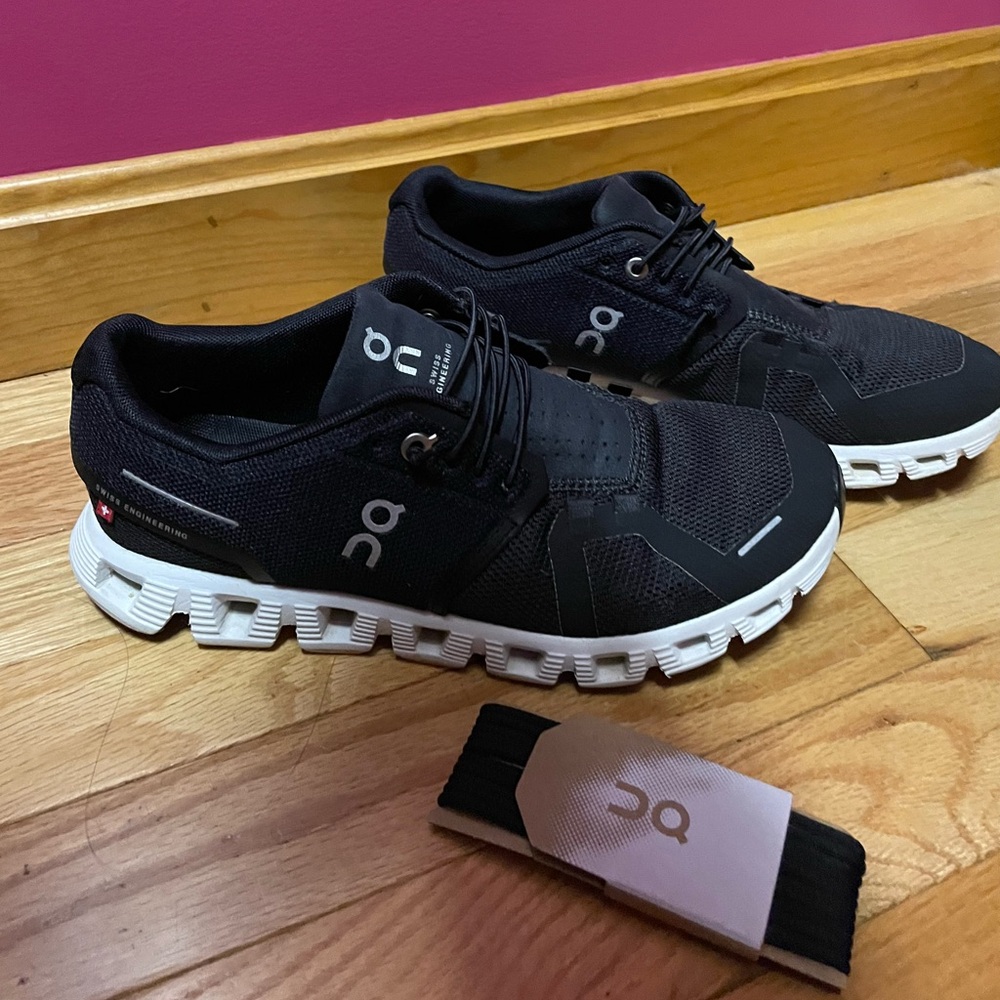 On Cloud Women’s Shoes
